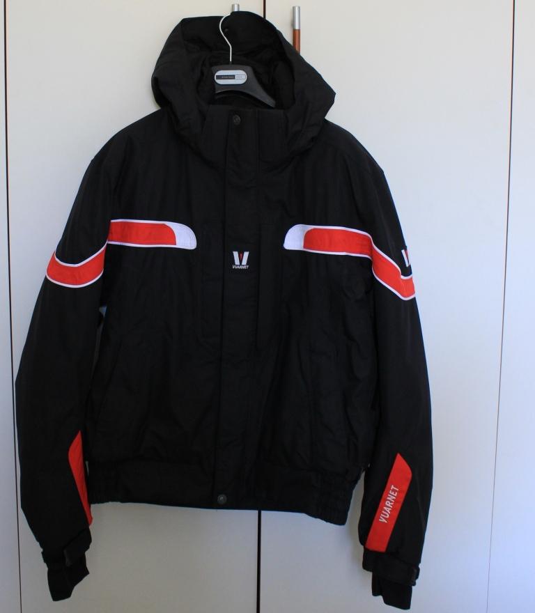 Vendo giacca Vuarnet gore tex pro shell taglia 50/52 | SkiForum - Sci,  turismo, sport e passione