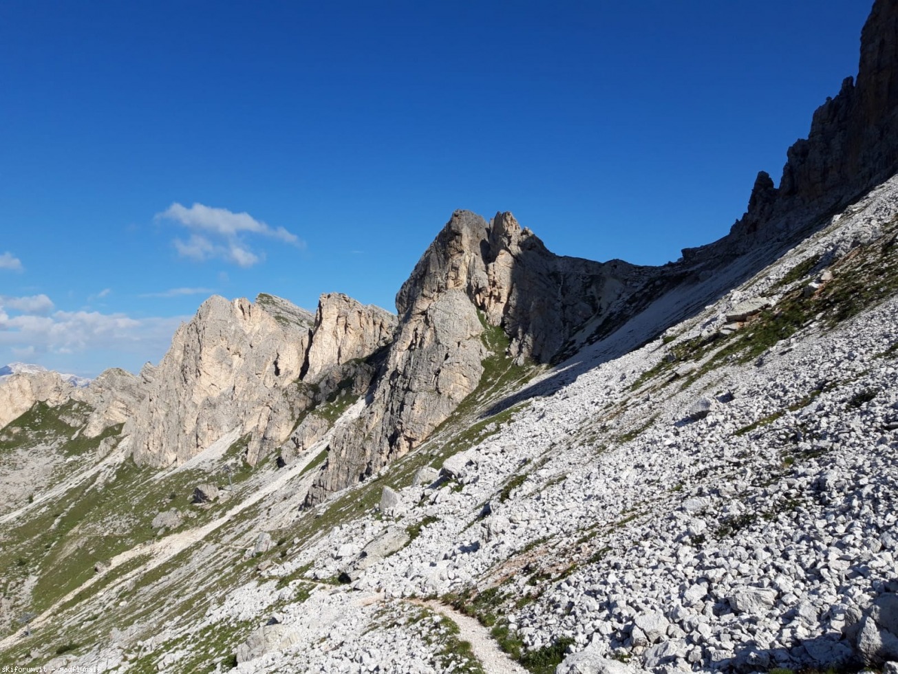 Climb] Vipera, prati e stelle alpine (e un'immane figura di...) | SkiForum  - Sci, turismo, sport e passione