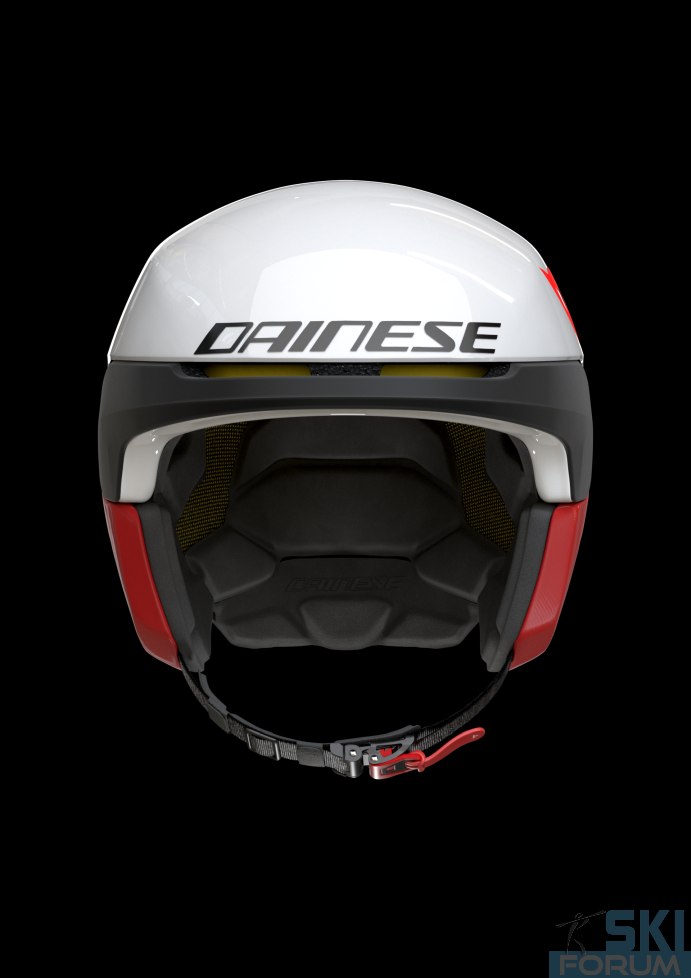 Novità Dainese 2020/2021: tuta Concept 001, casco Nucleo e guanti Ergotek