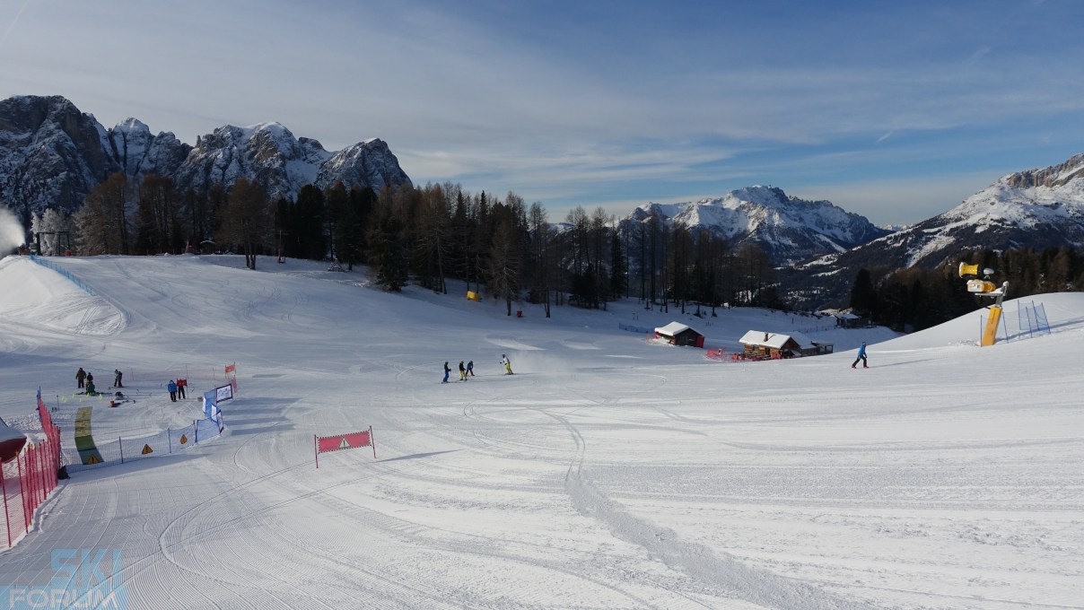 Piste facili in Val di Fassa: dove sciare con principianti e bambini