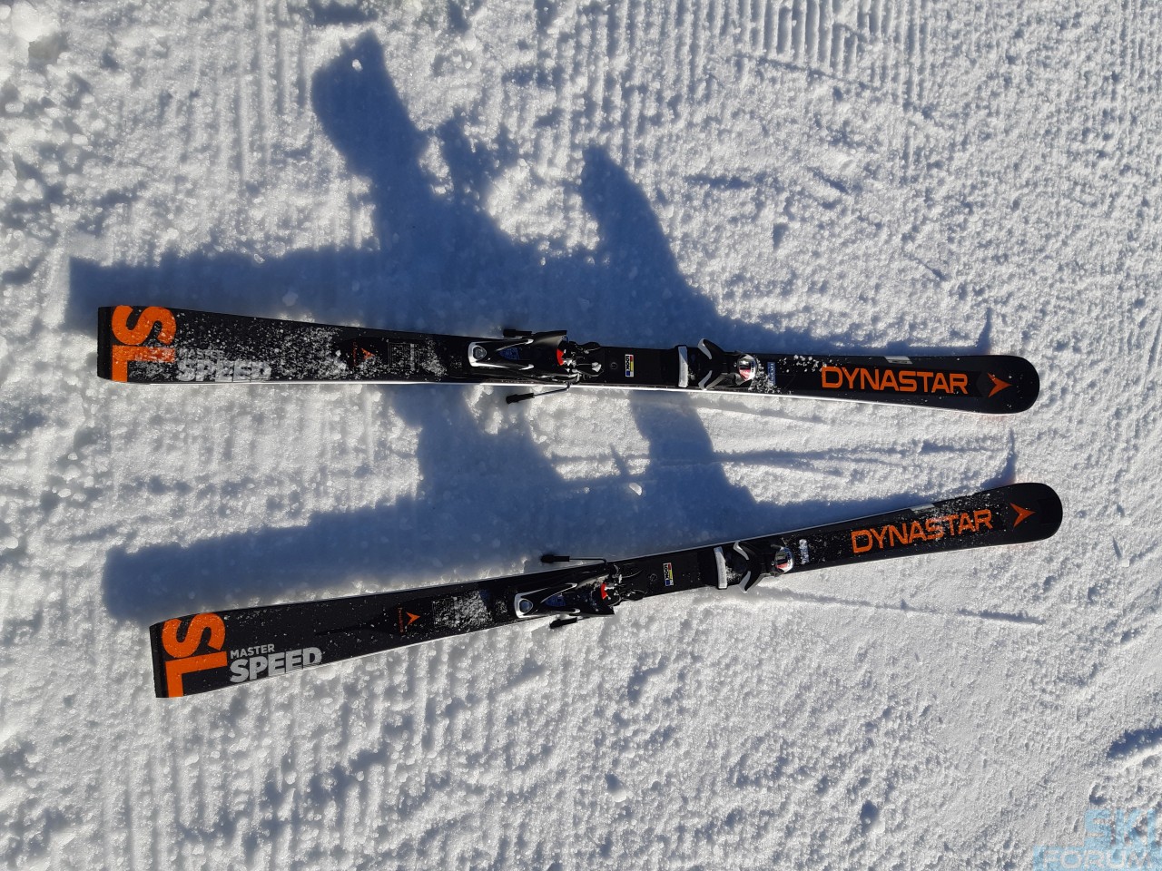 Dynastar Speed Master SL: curve da slalom al massimo della prestazione