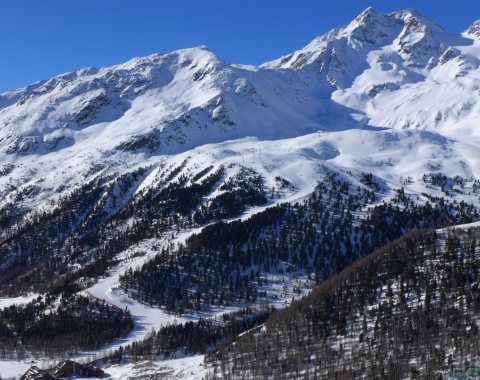 Panorama skiarea Lazaun